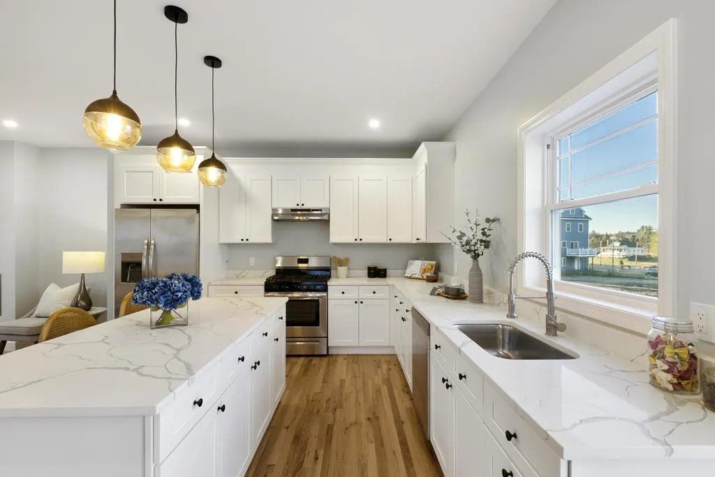Multi Family Developers Chelmsford MA- Modern Appliances