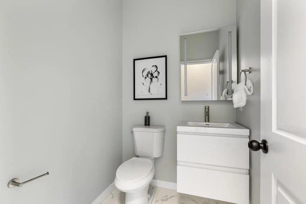Multi Family Developers Chelmsford MA- Modern Bathroom