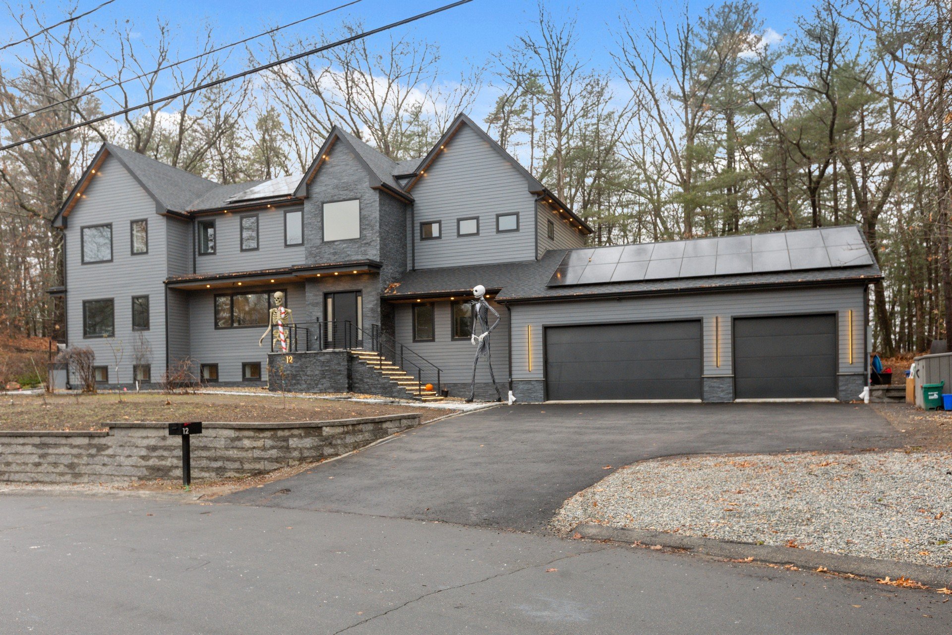Custom Home Built in Lexington MA- Driveway