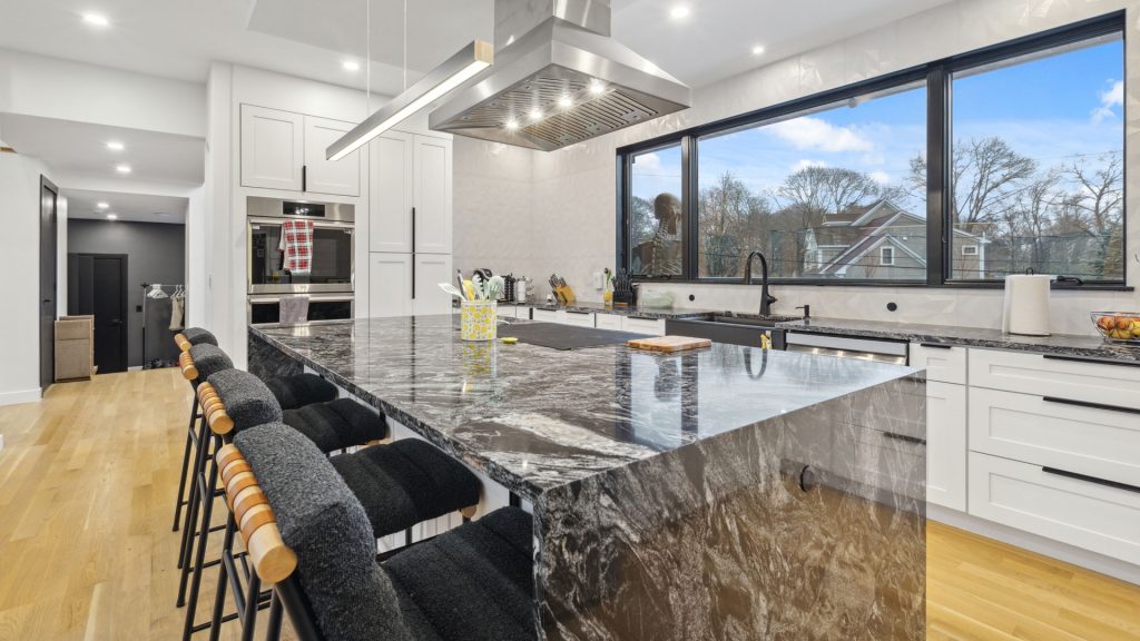 Luxury Home Design Builders MA NH- Chef's Kitchen
